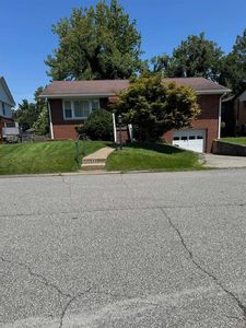121 Willoughby Ave