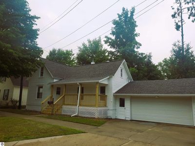 415 Shelby St
