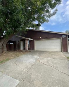 Property at 3080 Funston Dr, Sacramento, CA