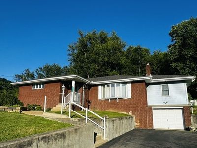 2434 Racetrack Rd