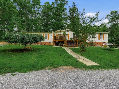 307 Meadow Creek Dr