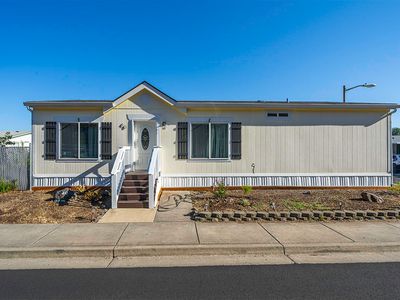 2552 Thorn Oak Dr SPACE 40