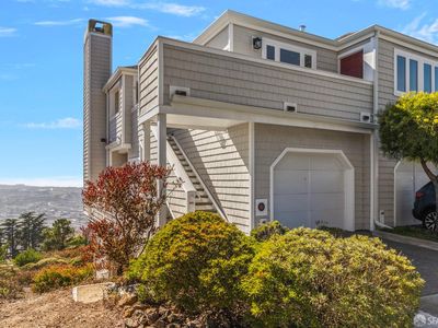 571 Pointe Pacific Dr #1