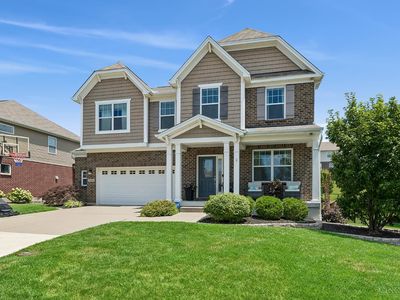 5228 Peterborough Dr