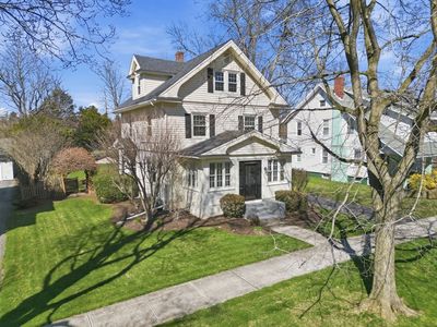 70 Hopkins Pl
