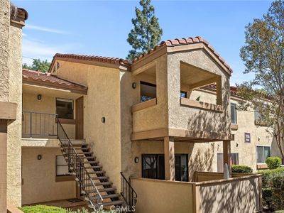 1114 W Blaine St APT 207