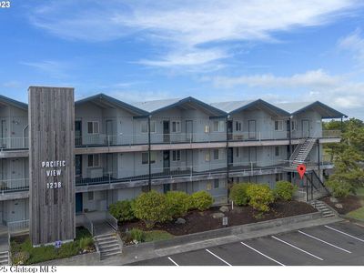 1238 N Marion Pacific Vw CONDO AVENUE 467