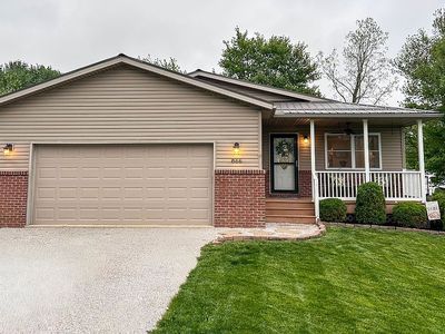 866 Winesap Dr