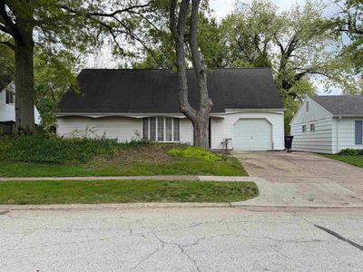 2416 Robinwood Dr