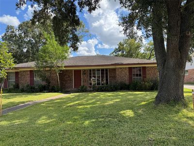 1801 Mulberry Dr