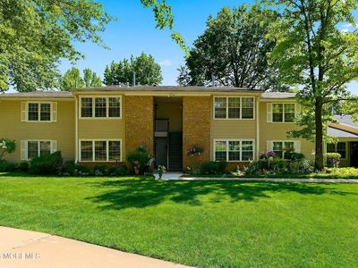 11 Boxwood Terrace #247