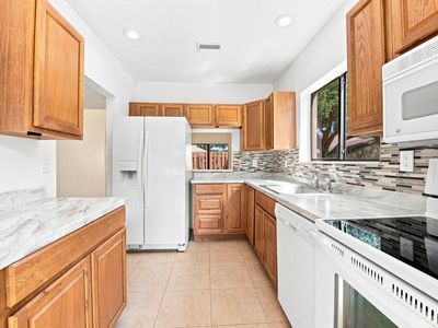 2267 NW 37th Avenue
