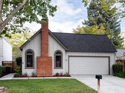 1116 Doyle Pl