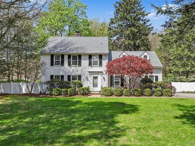 576 Old Post Road