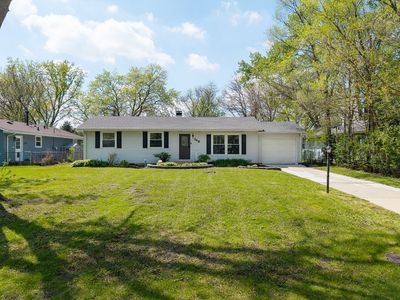 Property at 348 Seminole Ln, Carol Stream, IL