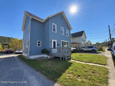 398 Main St