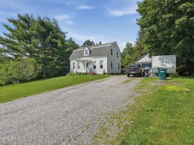 11 Burnham St