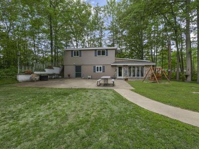 9174 FOREST TRAIL