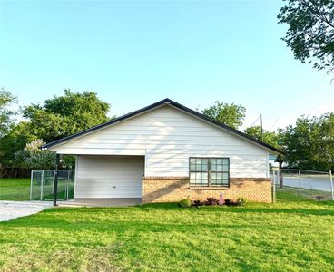 Property at 739 W Pine St, Jacksboro, TX