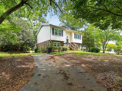 2 Willowtree Ct