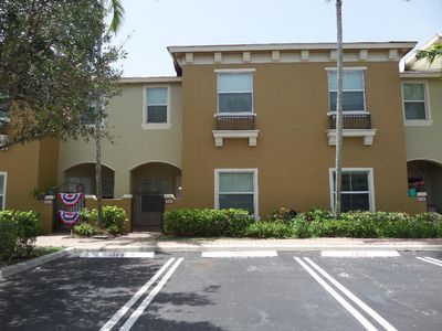 328 Lake Monterey Circle