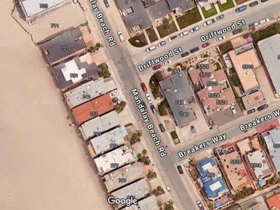 5444 Driftwood St