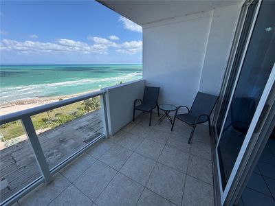 5445 Collins Ave APT 729