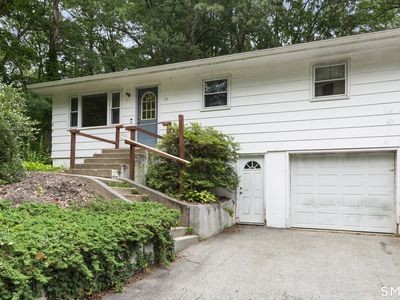 Property at 59 Oxoboxo Cross Road, Oakdale, CT