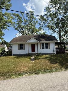 63 Shore Rd E