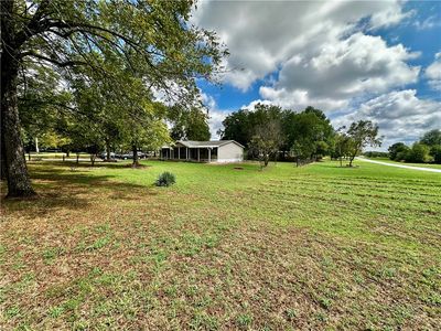 2585 N Mountain Rd