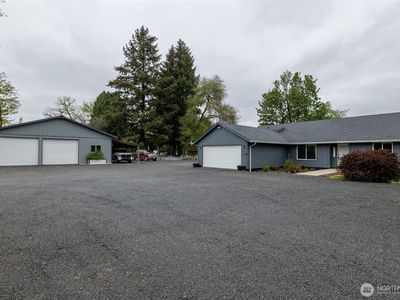 3381 Jackson Highway