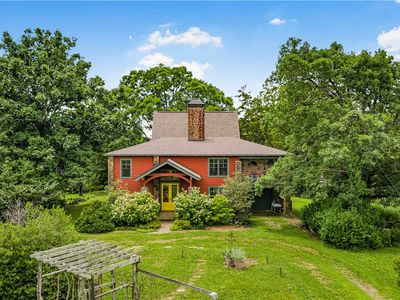 21701 Mount Gaylor Point