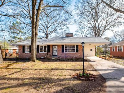 7605 Apache Rd