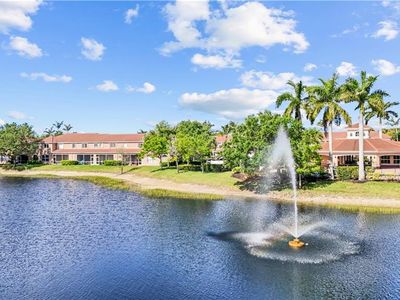 9808 Roundstone CIR