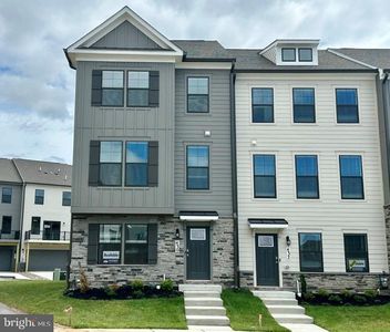 237 Moonroe Ave