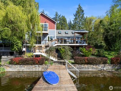 13083 Lake Shore Drive NW