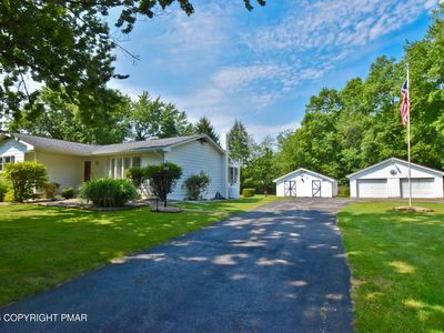 3215 Sunrise Dr