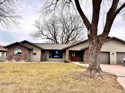 Property at 806 Floyd St, Sanborn, IA