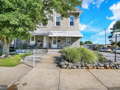 101 Upland Ave