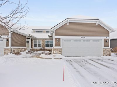 10173 E Cross Roads Cir SE #34