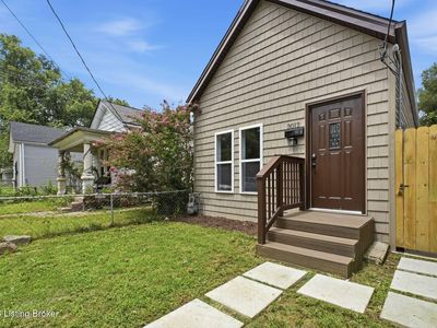 3012 Montana Ave