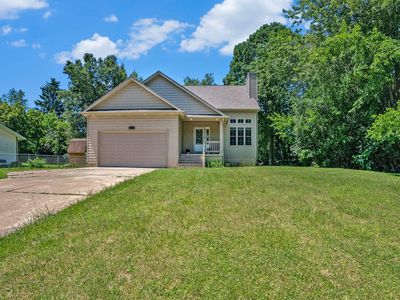 2524 Tricia Dr