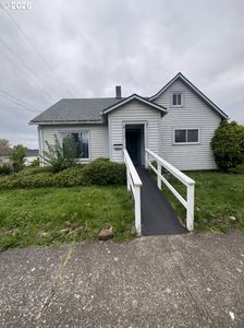 Property at 1301 NE Irvine St, McMinnville, OR
