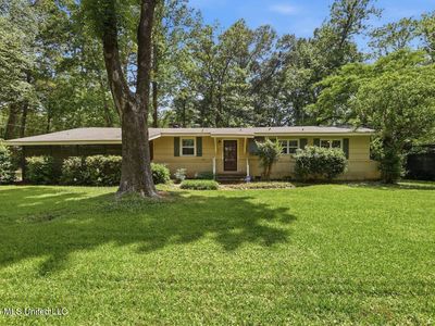 1649 E Northside Dr