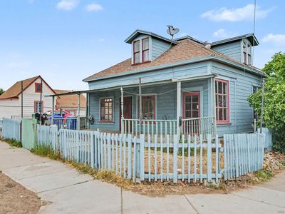 3186 Logan Ave