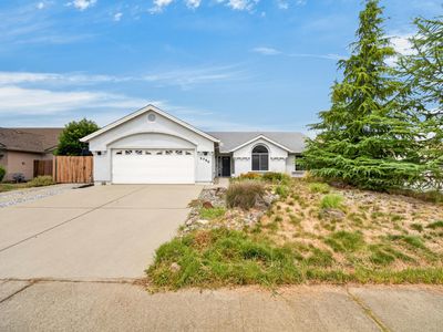 2790 Blue Bell Dr