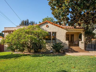 12429 Floral Dr