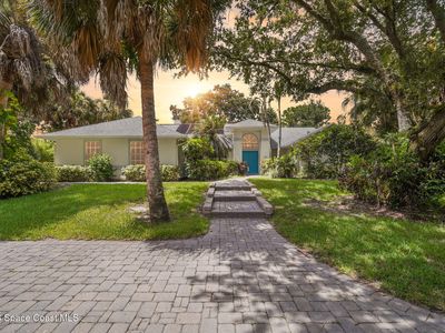 5260 Sand Lake Dr