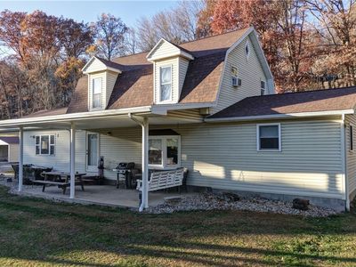 7736 Fort Laurens Rd NW