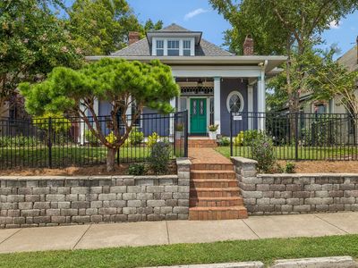 1511 Forest Ave